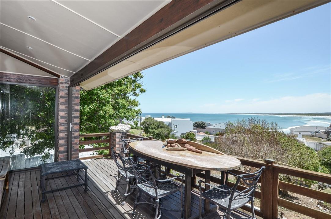 Yzerfontein Beachfront Home with Flats — photograph 5