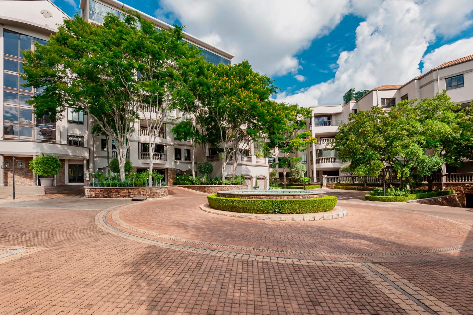 Benmore Gardens Four-Bed Penthouse — photograph 4