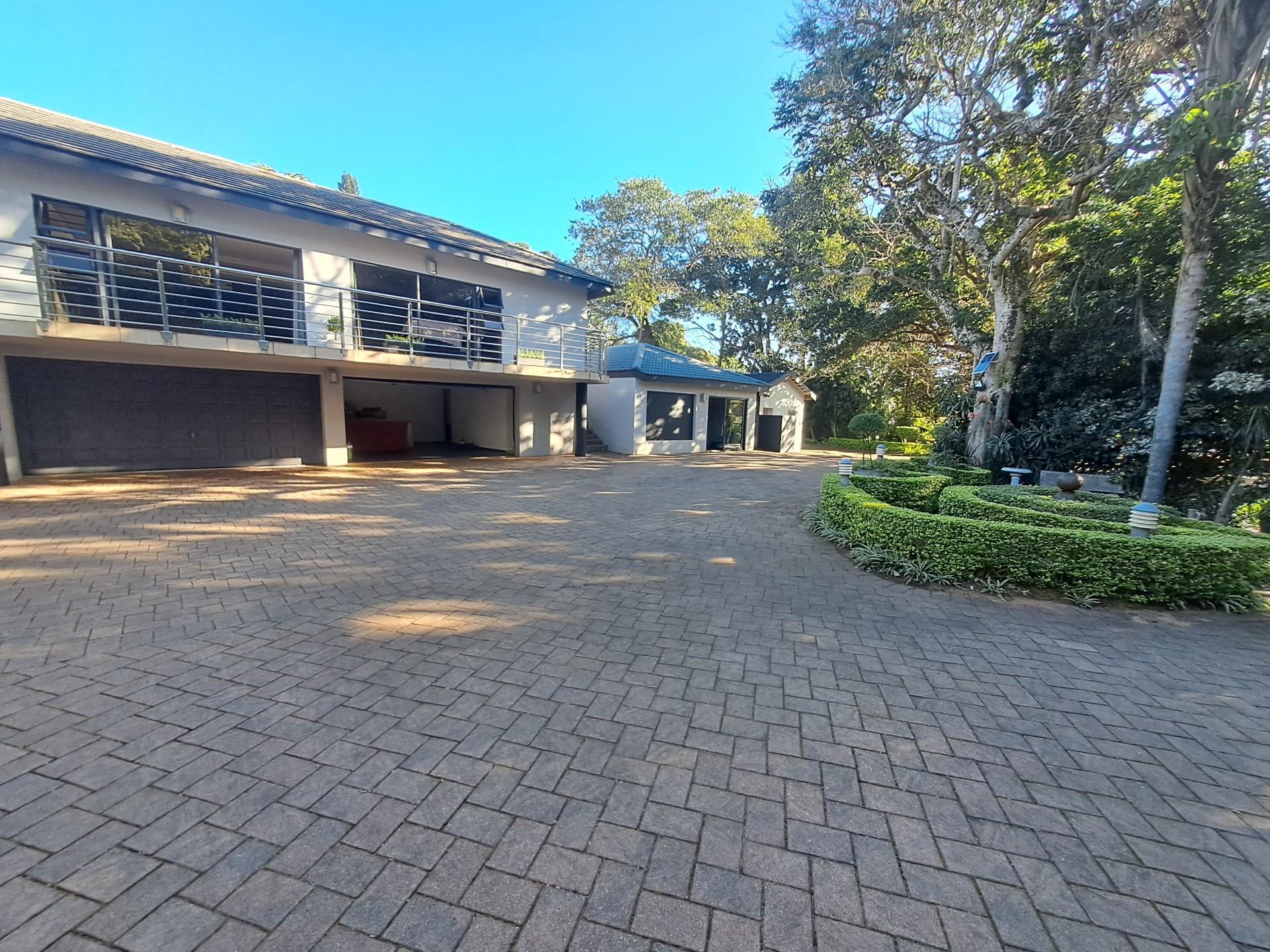 St Michaels on Sea Flatlet Complex — photograph 4
