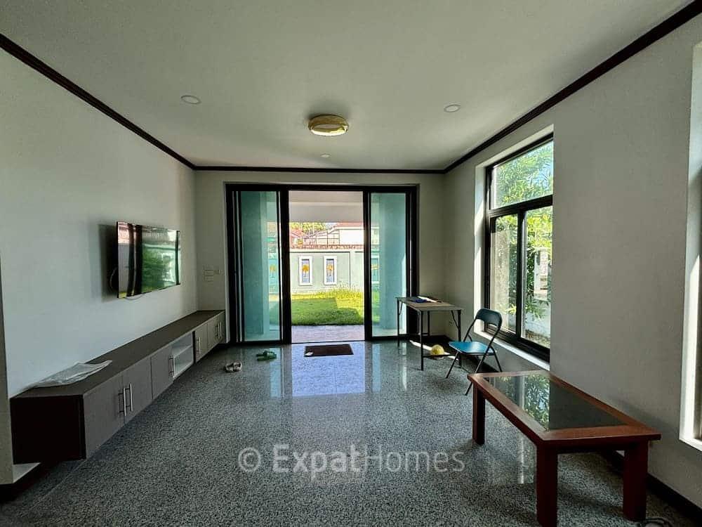 4-Bedroom House in San Sai — photograph 4