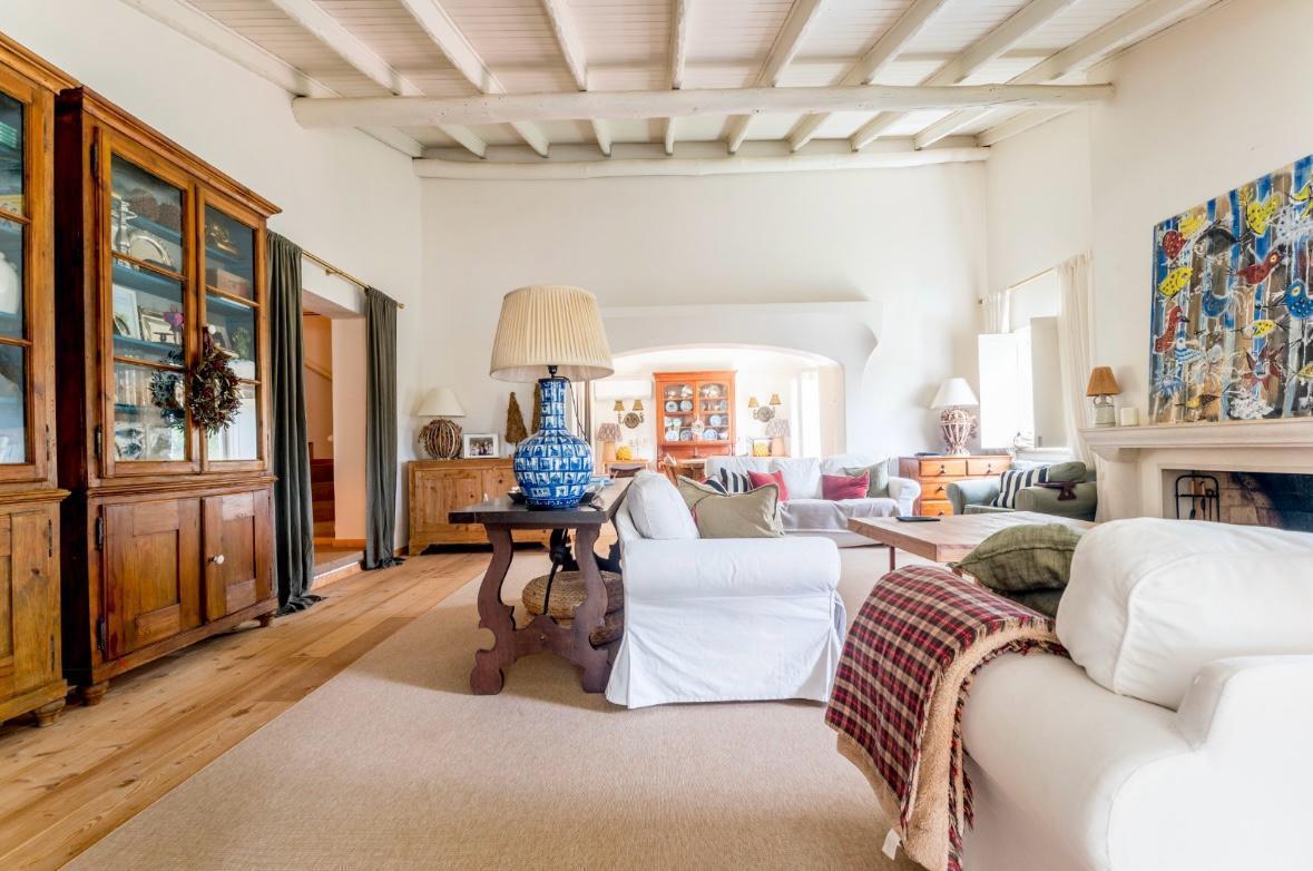 6-Bedroom House in Cascais — photograph 4