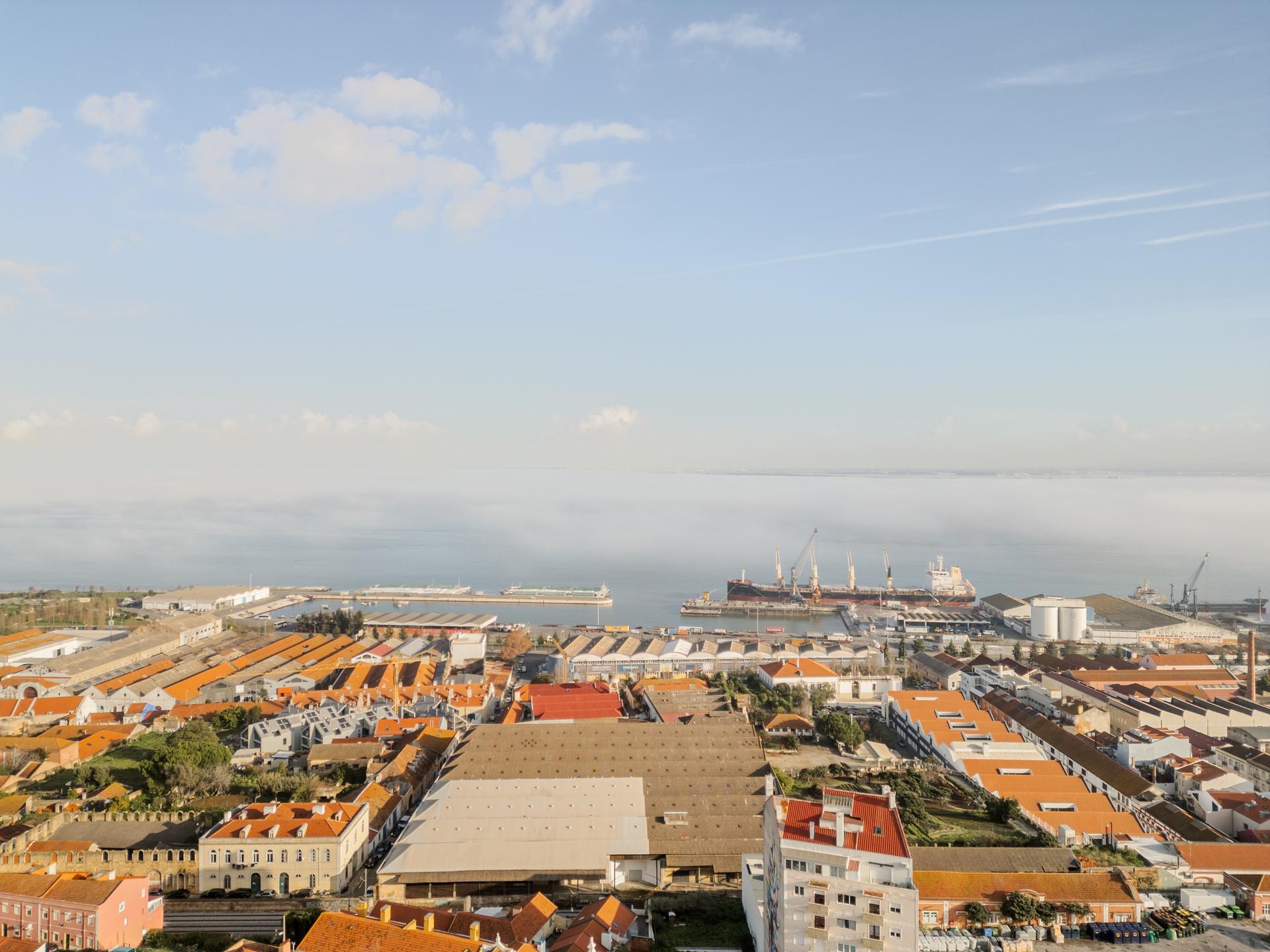 3-Bedroom House in Marvila, Lisboa — photograph 2