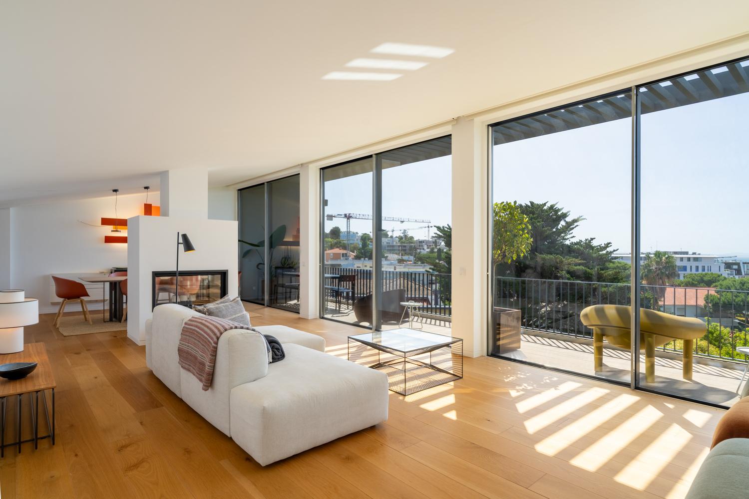 3-Bedroom Penthouse in Cascais — photograph 4
