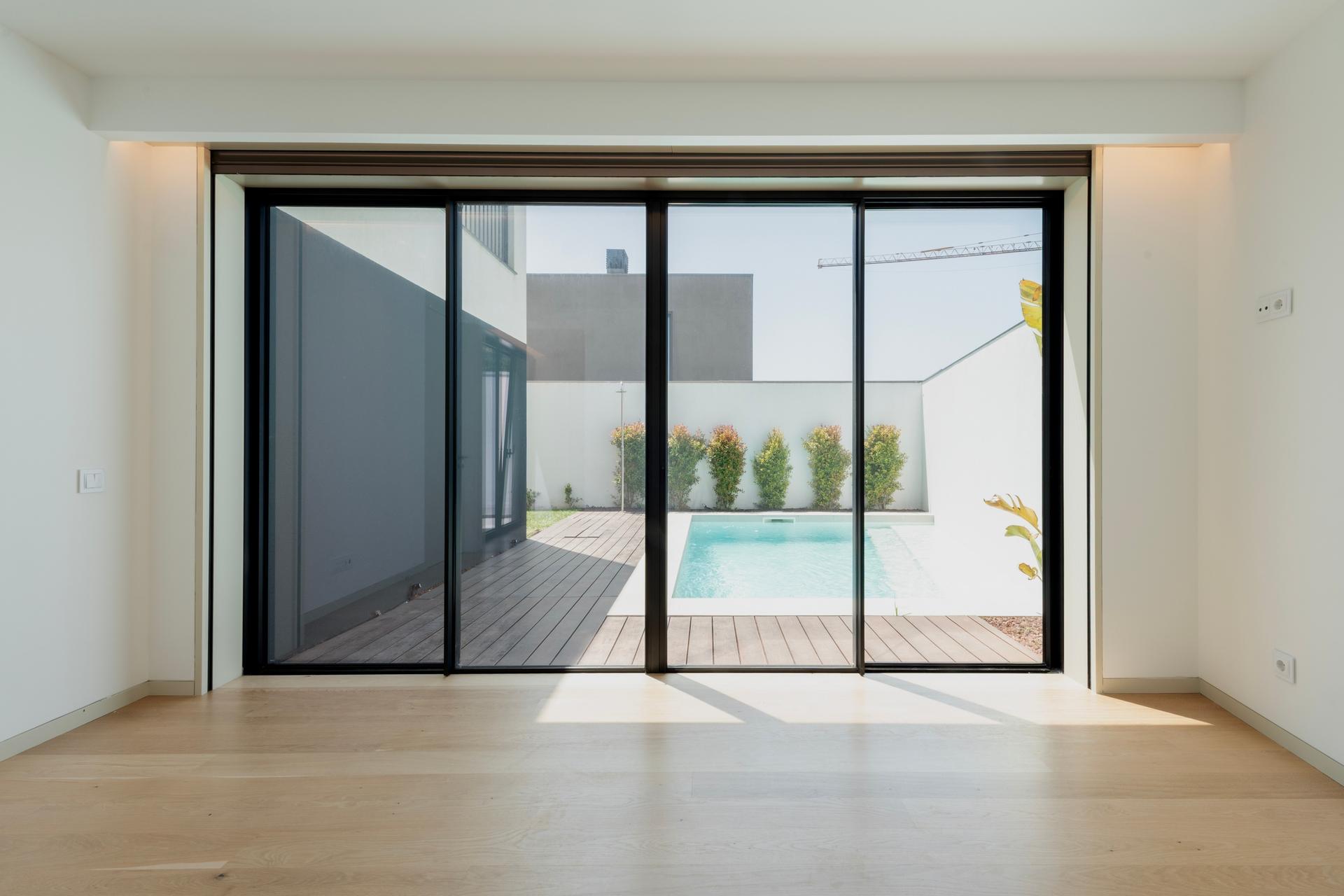 4-Bedroom House in Canidelo, Vila Nova de Gaia — photograph 2
