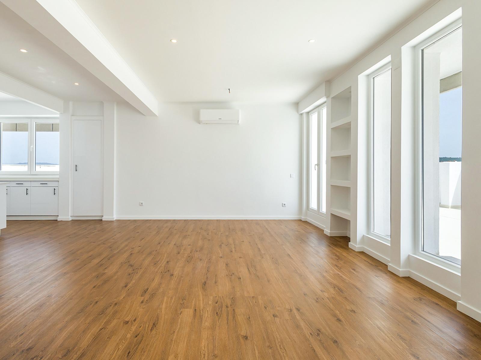 4-Bedroom Apartment in Oeiras — photograph 5
