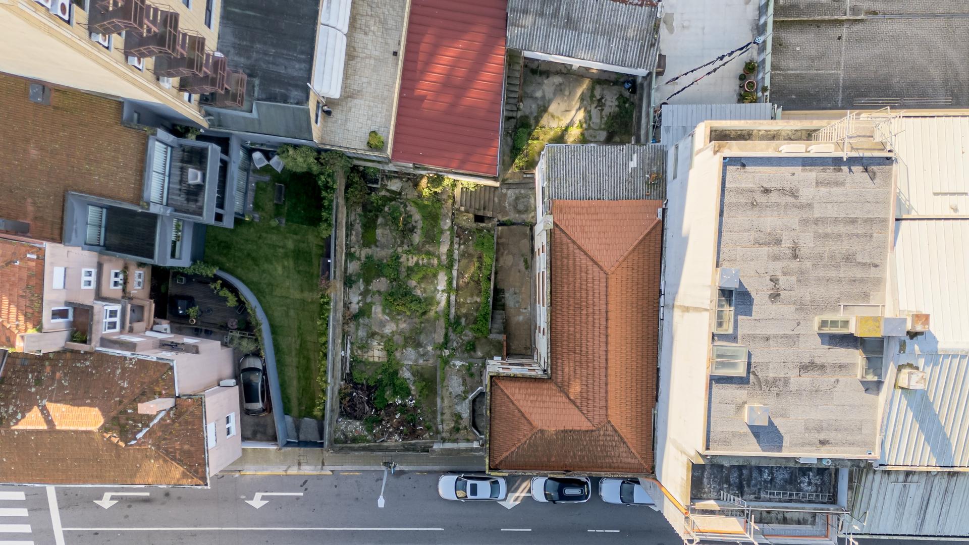 Building in Paranhos, Porto — photograph 2