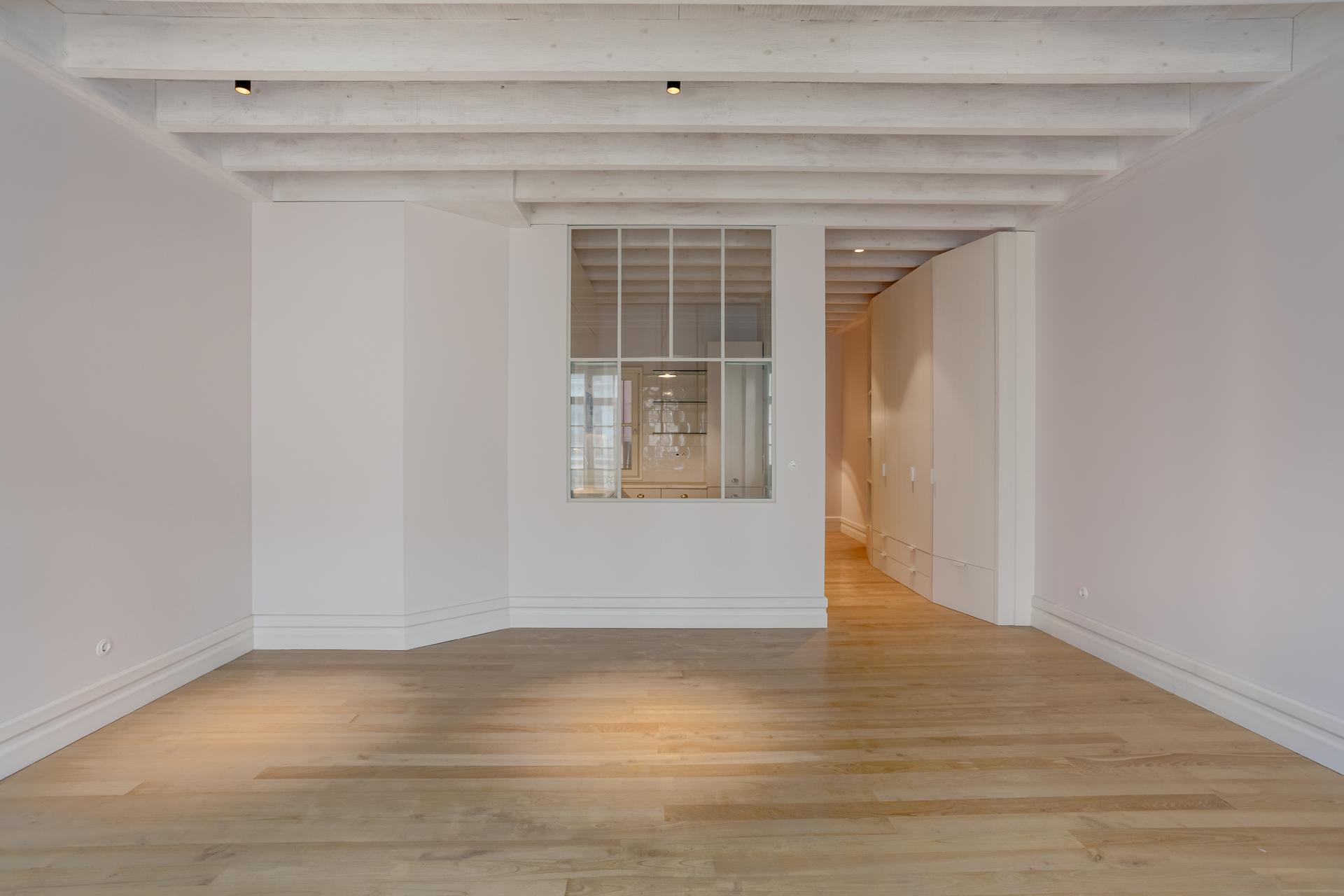 3-Bedroom Apartment in Porto — photograph 5