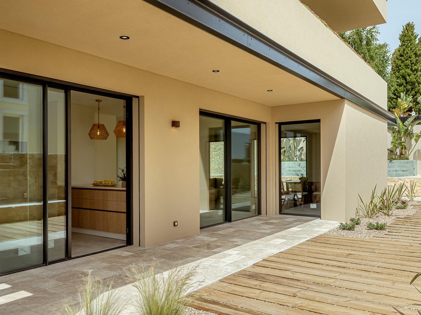 3-Bedroom House with Pool in Cascais — photograph 5