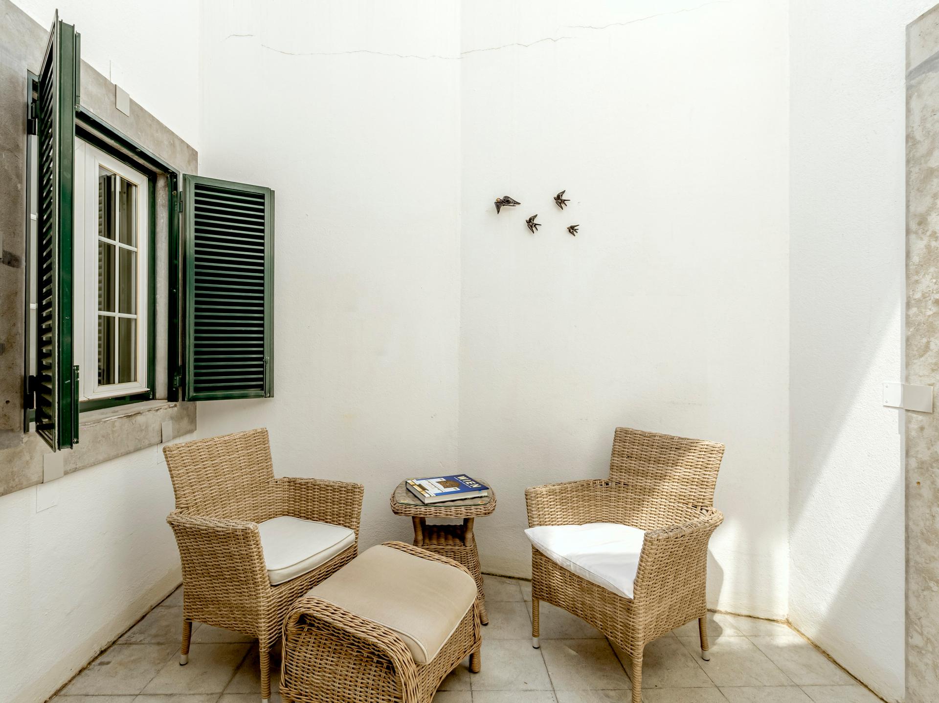 6-Bedroom Apartment in Cascais — photograph 2