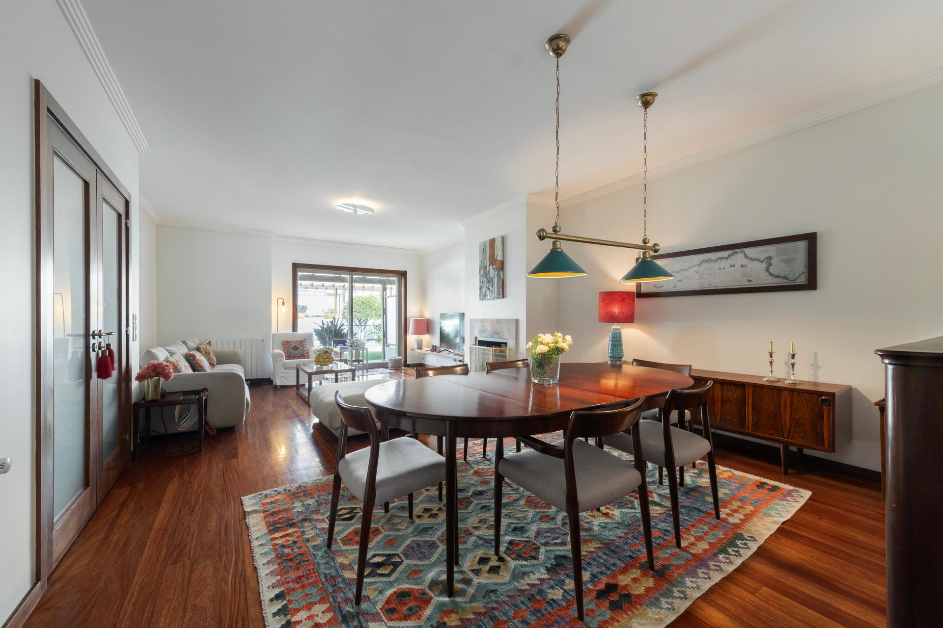 4-Bedroom House with Sea Views in Vila Nova de Gaia — photograph 4