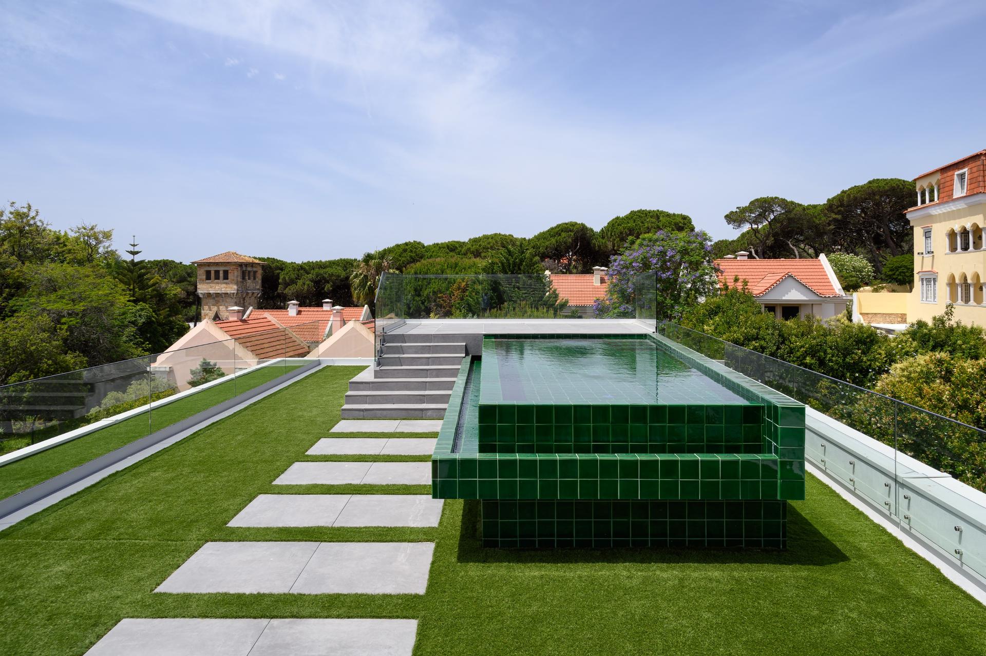 5-Bedroom Penthouse in Estoril, Cascais — photograph 3