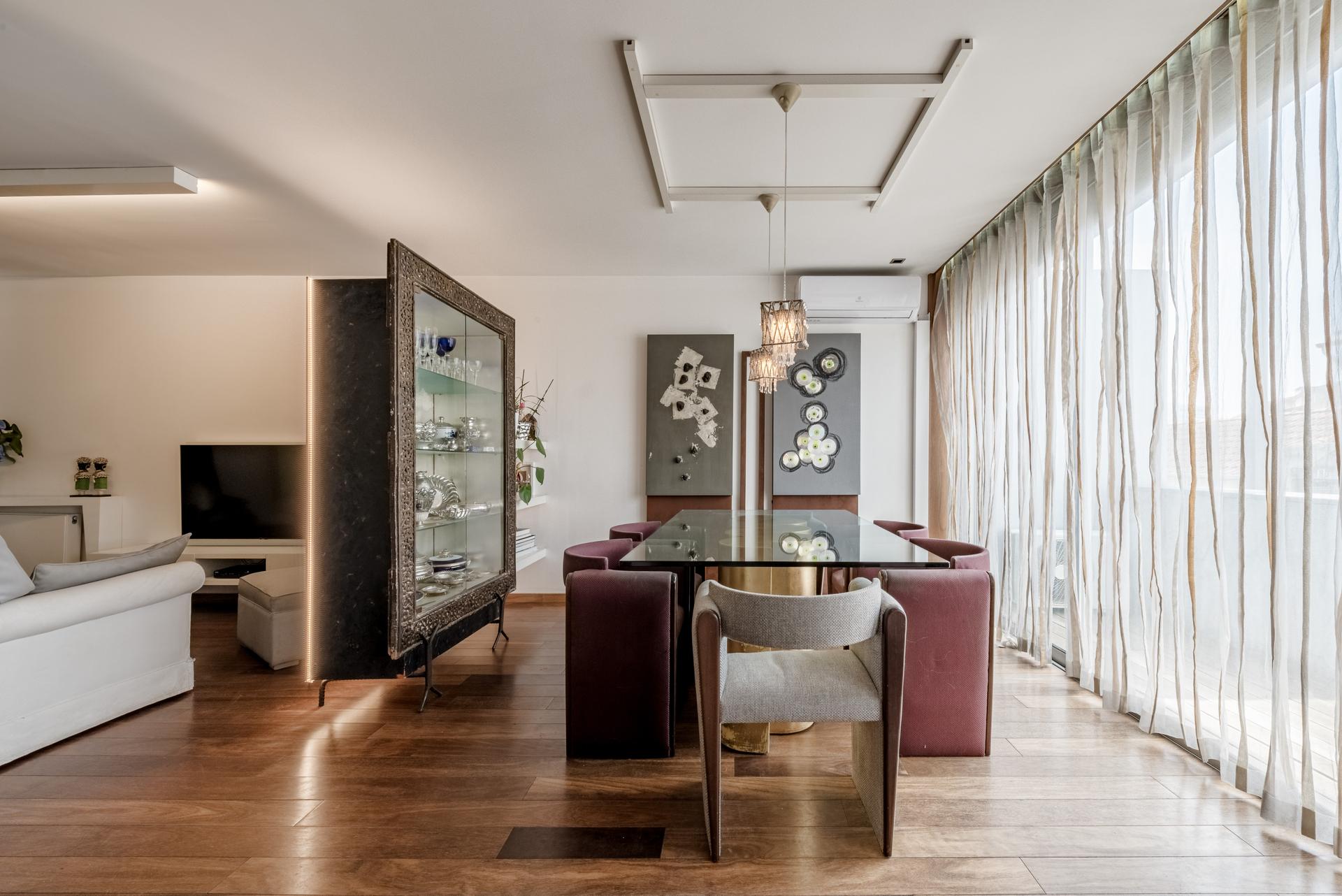 3-Bedroom Apartment in Lordelo do Ouro, Porto — photograph 3