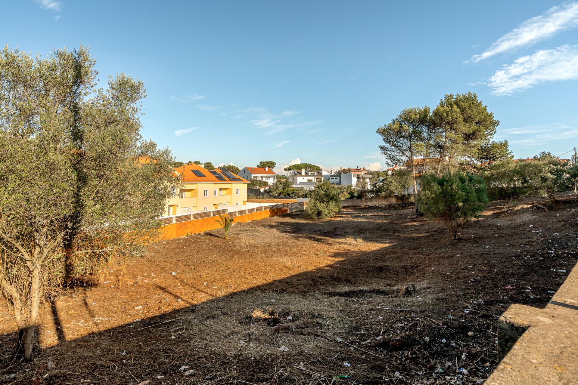 Land in Birre, Cascais — photograph 5