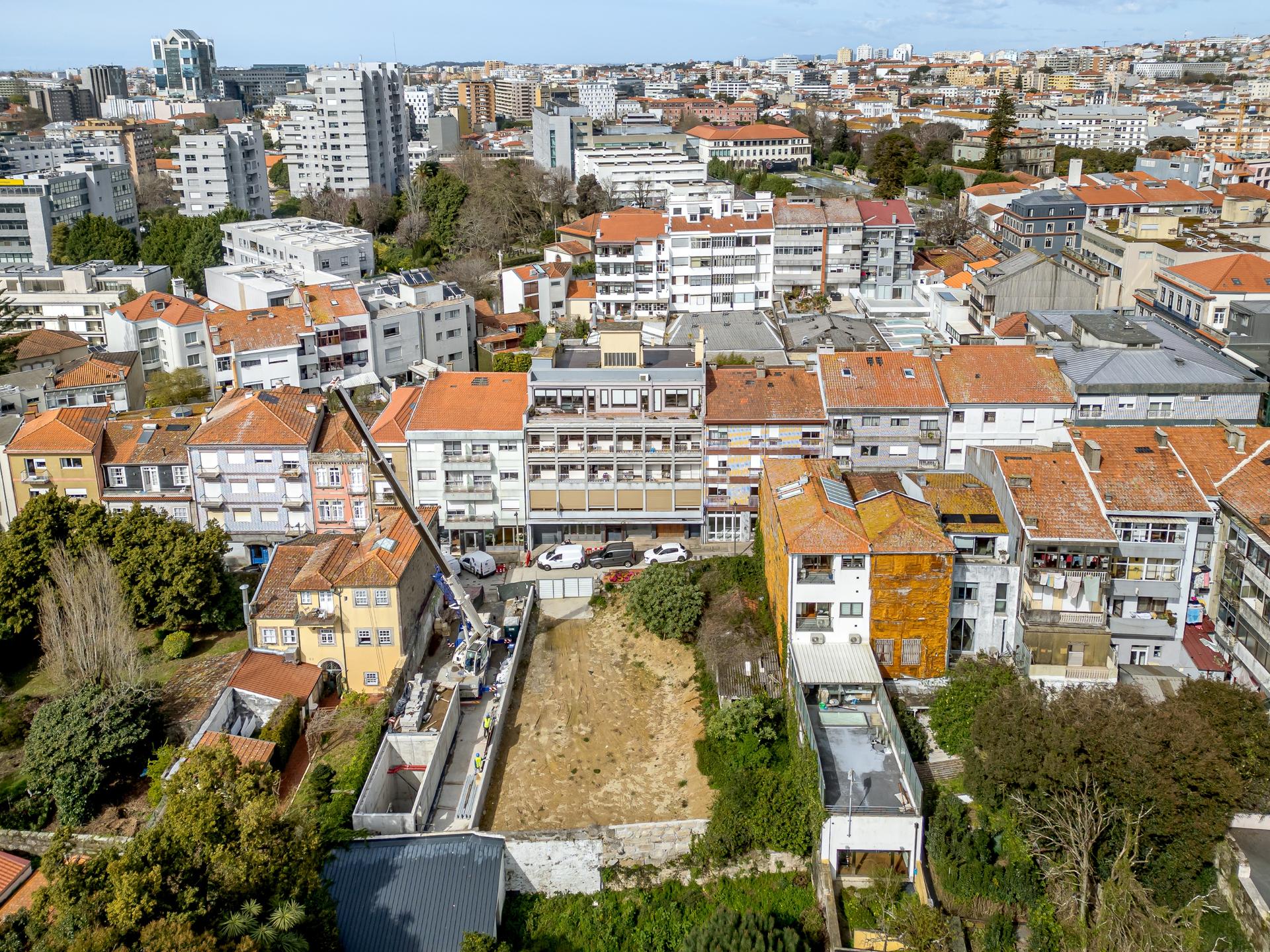 Land in Boavista, Porto — photograph 2