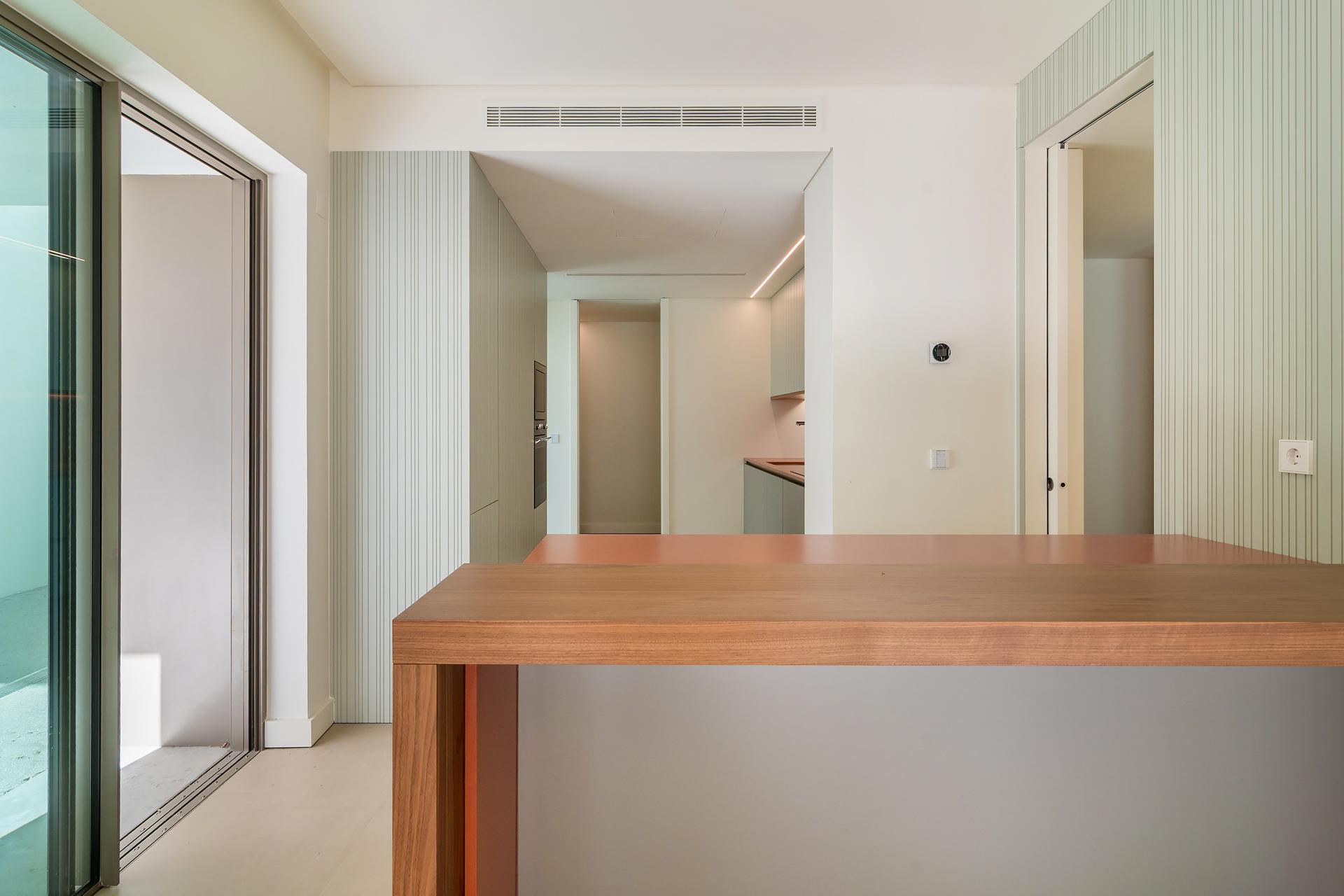 2-Bedroom Apartment in Cascais — photograph 5