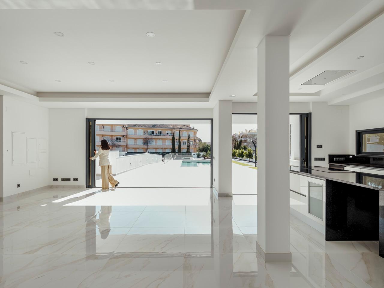 3-Bedroom House with Pool in Loulé — photograph 2