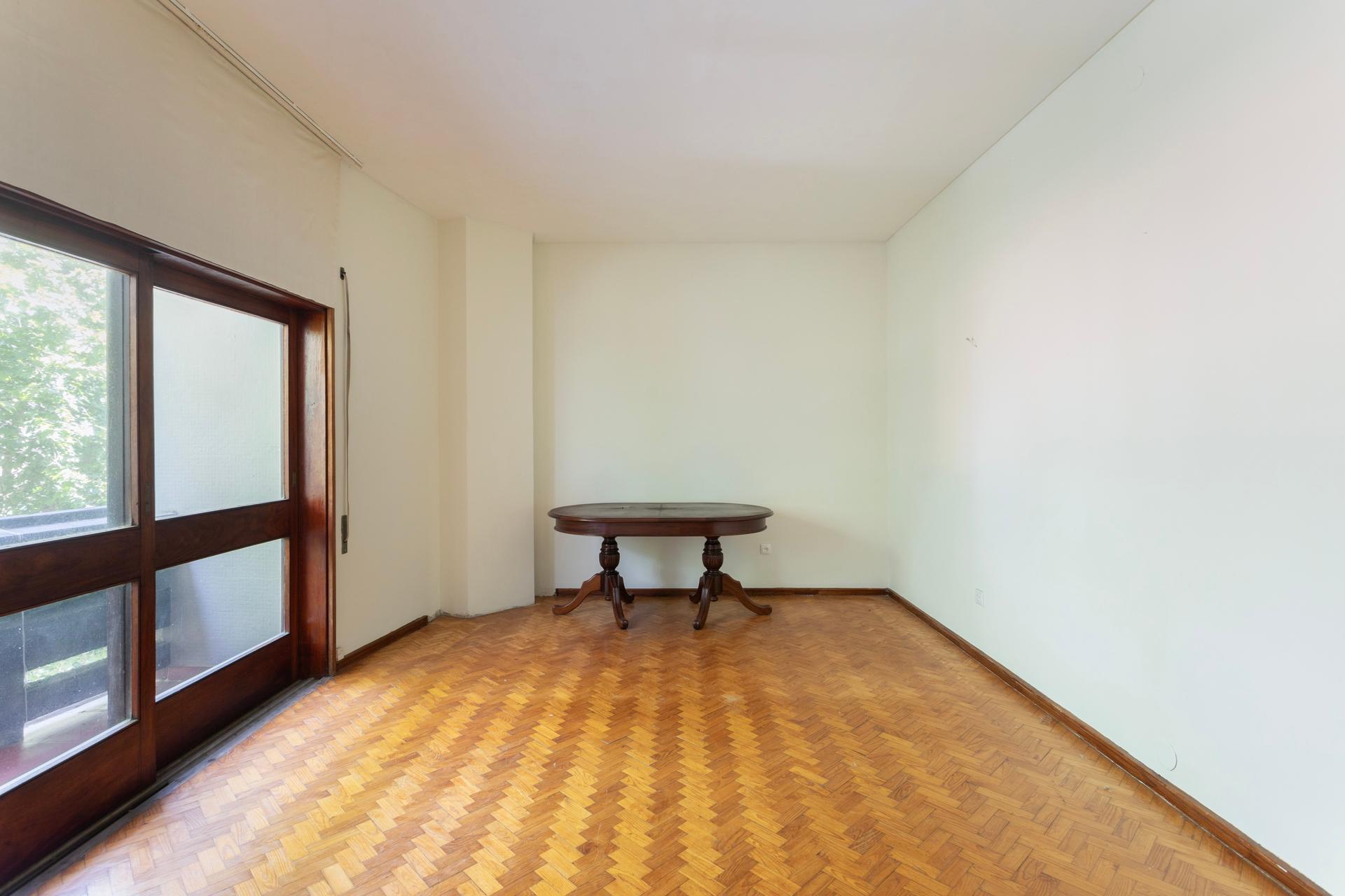 3-Bedroom Duplex in Porto — photograph 4