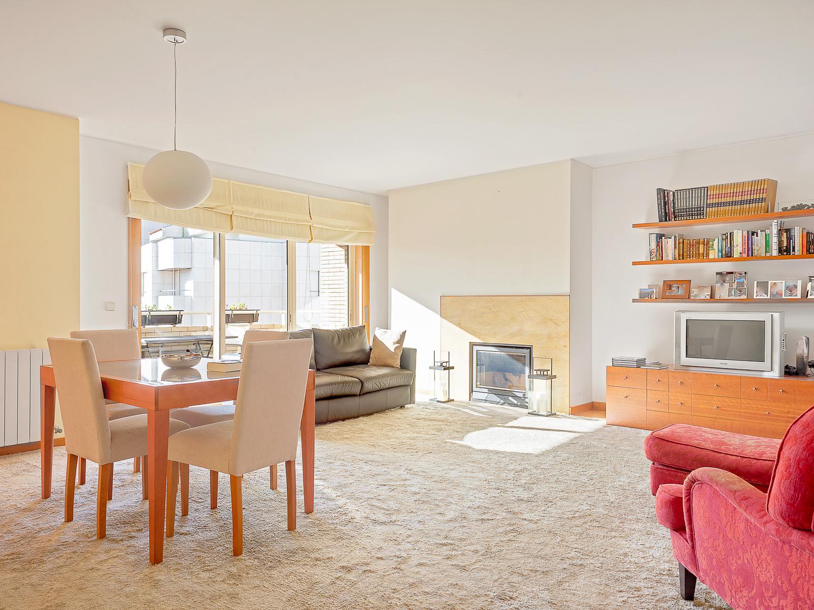 3-Bedroom Apartment in Foz, Porto — photograph 2