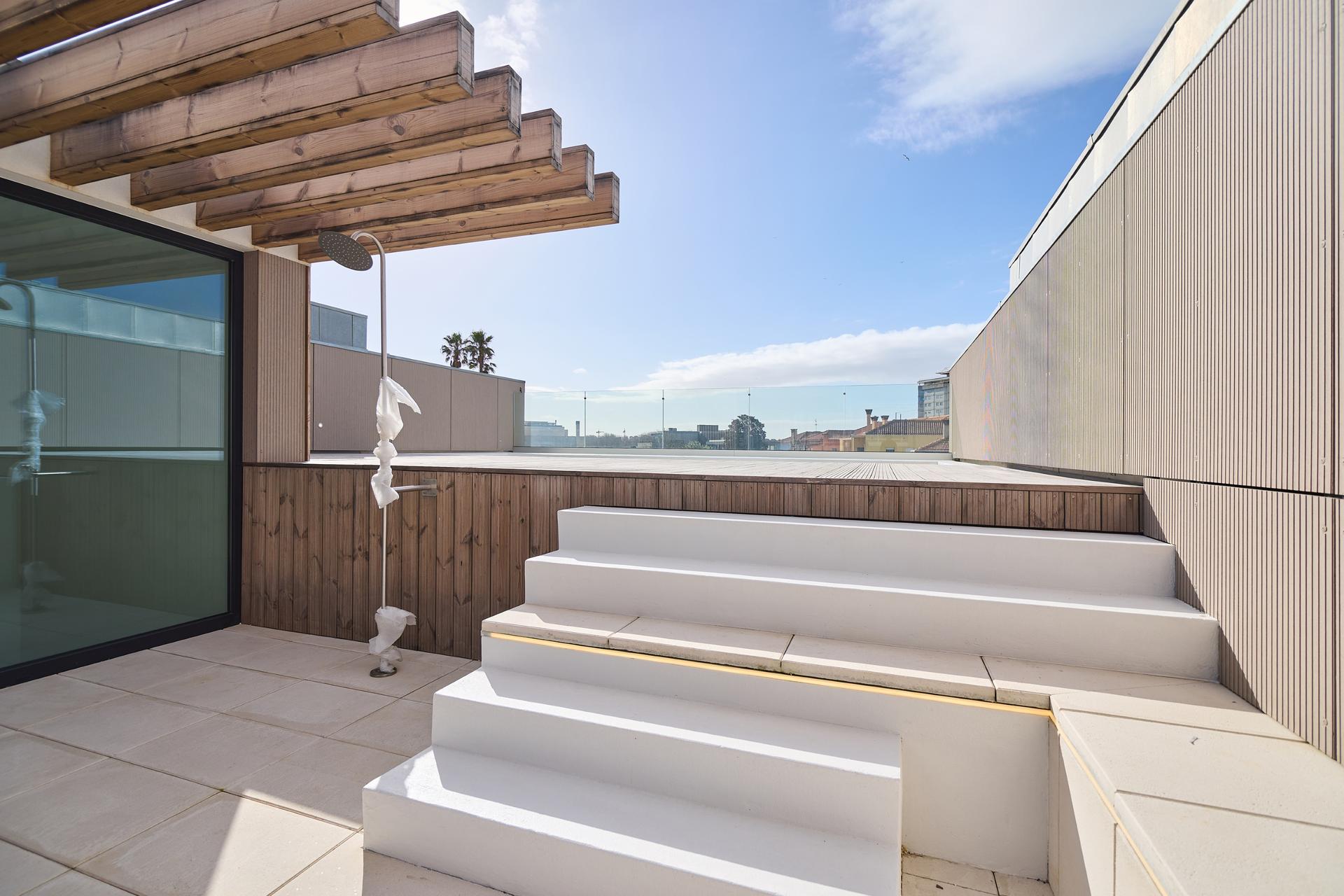 4-Bedroom Duplex with Pool in Foz do Douro, Porto — photograph 5