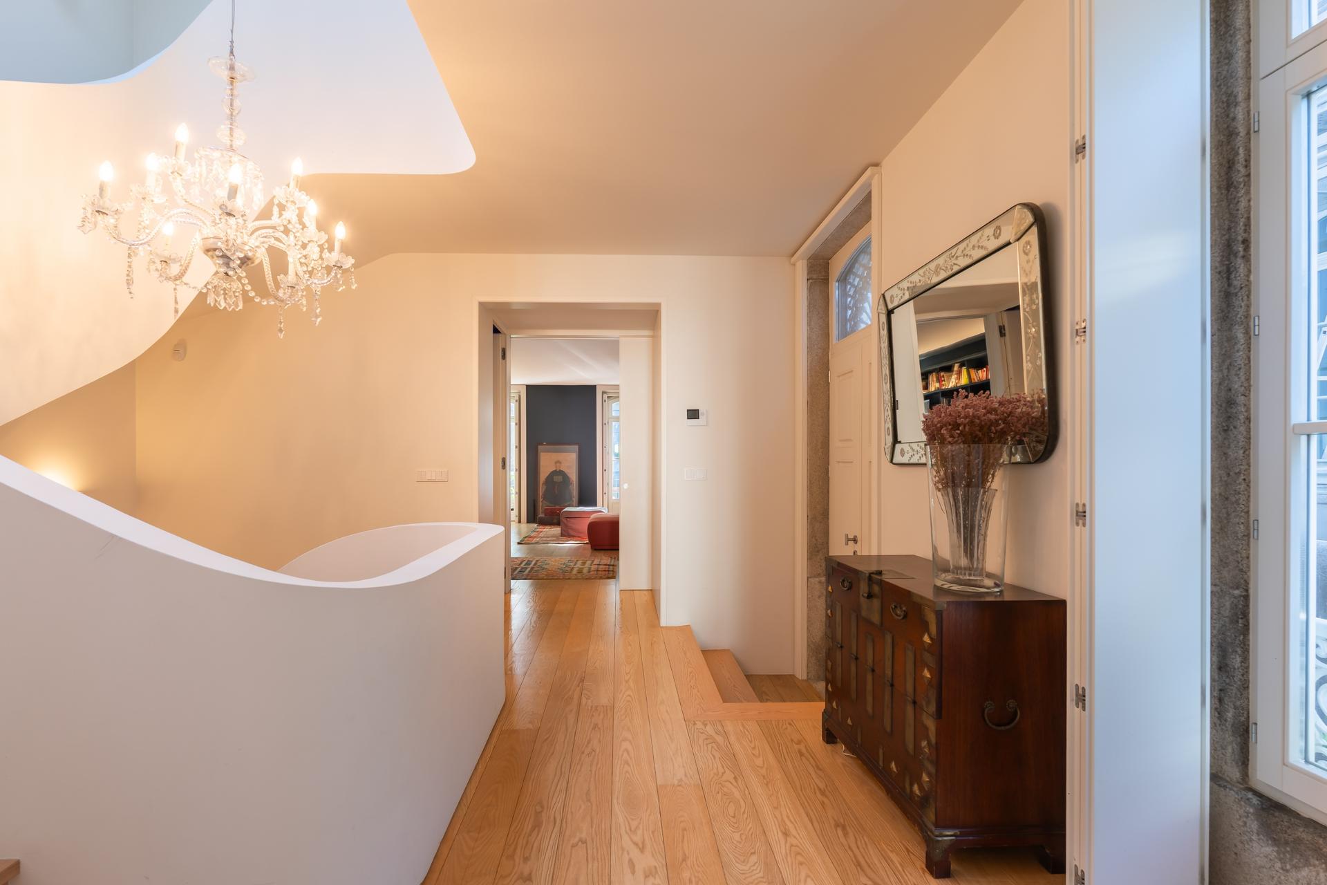 5-Bedroom House in Foz do Douro, Porto — photograph 4