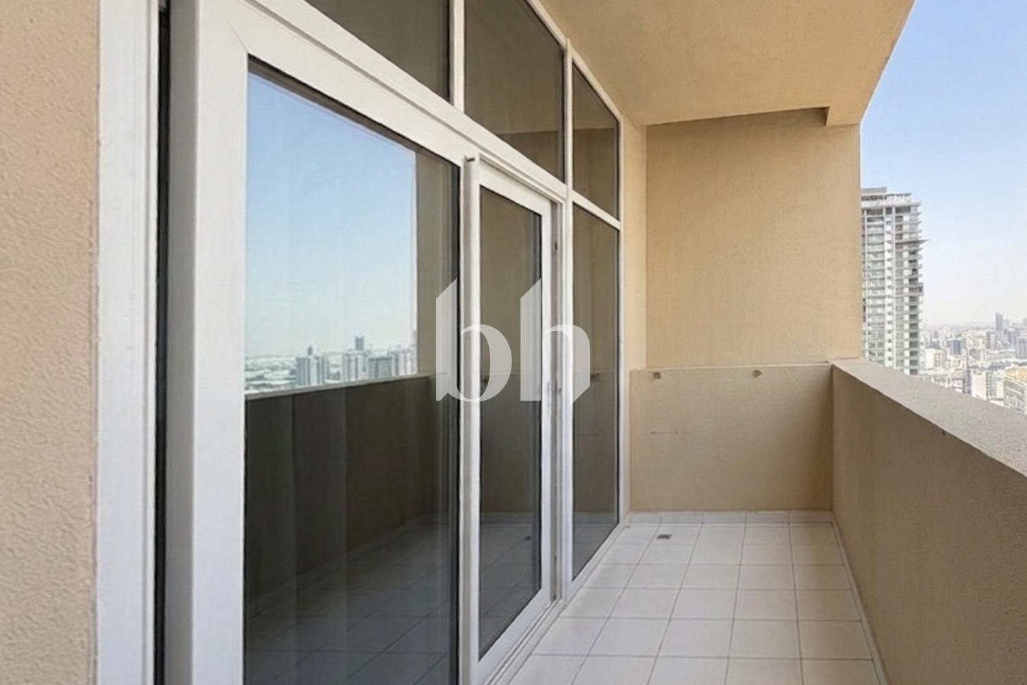 Ghalia — photograph 5