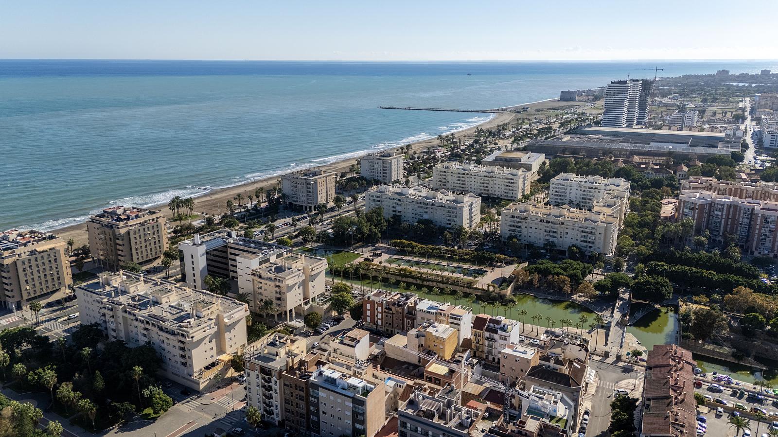 Apartments in Carretera de Cádiz, Málaga — photograph 4